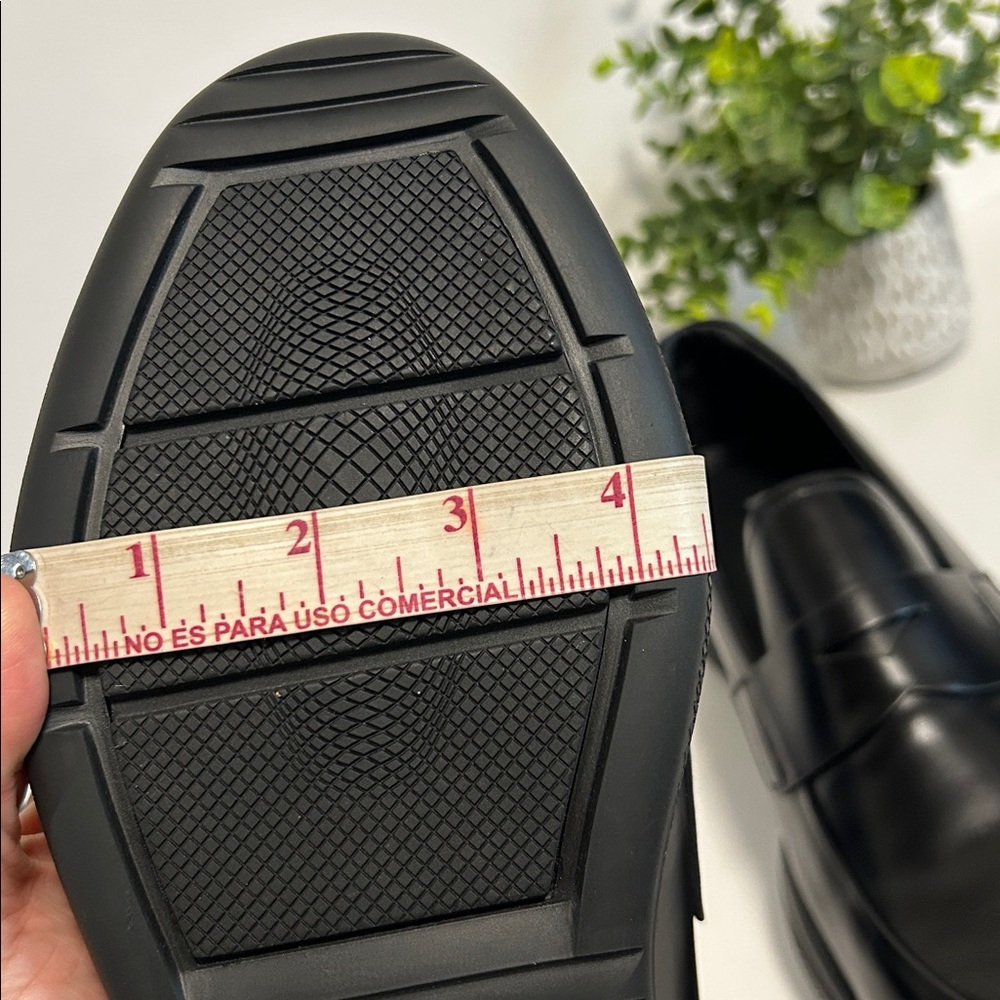 Prada Men's Classic Black Slip-On Loafers - Picture 12 of 17